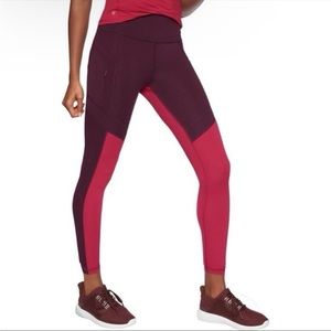Athleta All In Structure Tights Pink Maroon 7/8 Leggings Side Pockes Size Small